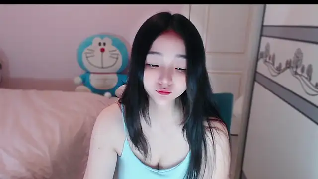 xiao-xiao-D online show from October 15, 2025, 9:20 am