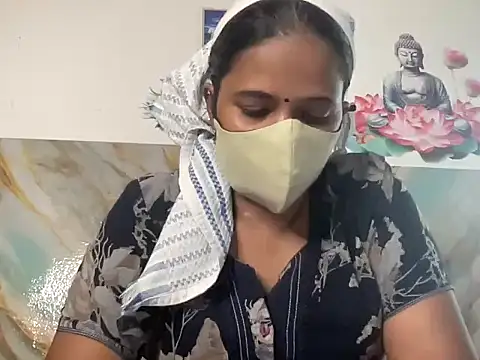 Tamil Sanjana  online show from October 16, 2025, 6:47 am