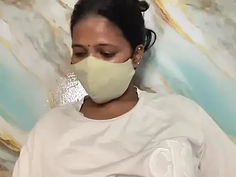 Tamil Sanjana  online show from October 26, 2025, 7:25 am