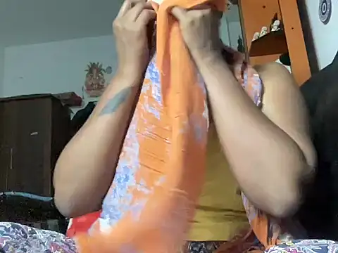 Snapshot of Tamil_Sanjana_ chatting on December 15, 2025, 6:34 pm Tamil Sanjana online show from December 15, 2025, 6:34 pm