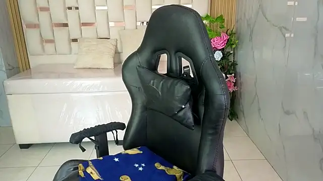 Snapshot of honey_torres_sub chatting on July 11, 2026, 1:36 pm honey torres sub online show from July 11, 2026, 1:36 pm