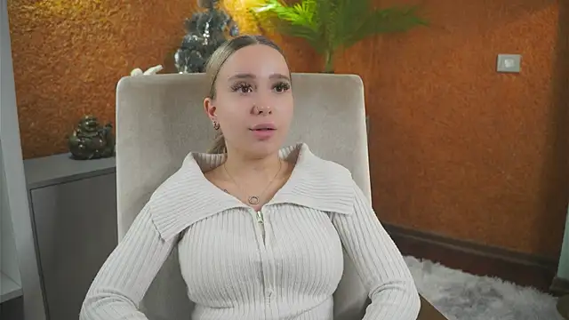 HildColden online show from December 21, 2024, 11:33 am