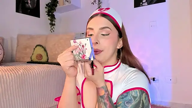 Alissonroses online show from September 19, 2025, 9:15 pm