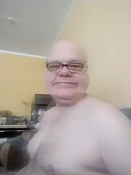 Snapshot of jk6t chatting on December 23, 2025, 9:51 am jk6t online show from December 23, 2025, 9:51 am