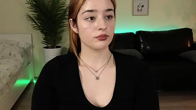 Snapshot of Lolly_lipss_ chatting on January 5, 2025, 7:07 pm Lolly lipss online show from January 5, 2025, 7:07 pm