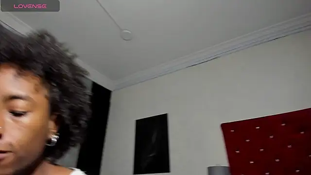 JhonyMiller  online show from February 21, 2026, 8:10 pm