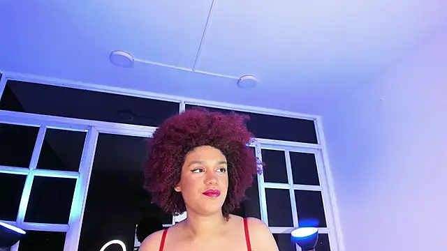 Snapshot of loladupont chatting on May 1, 2026, 3:11 am loladupont online show from May 1, 2026, 3:11 am
