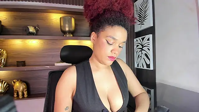 Snapshot of loladupont chatting on May 25, 2026, 3:12 am loladupont online show from May 25, 2026, 3:12 am