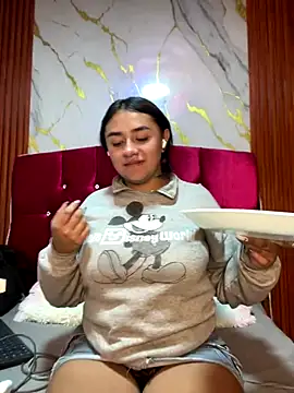 michell boobs  online show from November 4, 2025, 1:43 pm