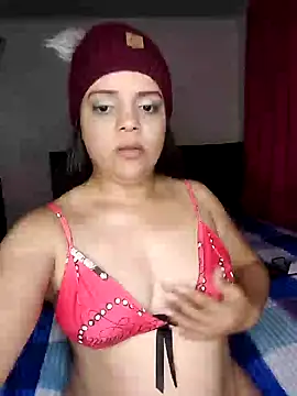 AriaYummy online show from January 6, 2025, 3:31 am