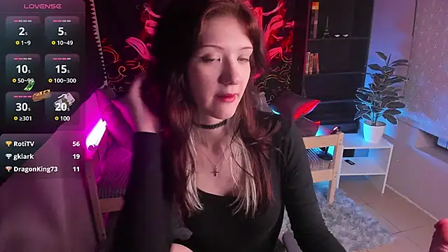 Snapshot of Lina_Vi chatting on March 14, 2025, 3:37 am Lina Vi online show from March 14, 2025, 3:37 am