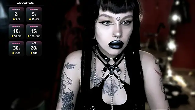 Snapshot of alexx_succubus chatting on June 6, 2026, 5:12 am alexx succubus online show from June 6, 2026, 5:12 am