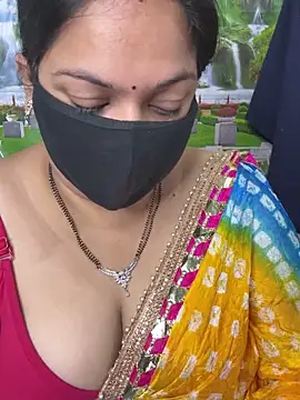 FlatVincy4 online show from September 20, 2025, 5:30 am