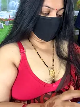 FlatVincy4 online show from October 14, 2025, 7:53 am