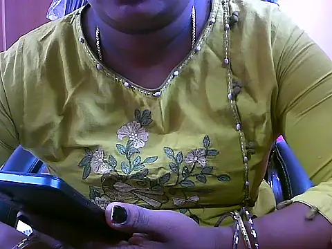 Snapshot of telugu_indhu_0001 chatting on June 4, 2026, 6:41 am telugu indhu 0001 online show from June 4, 2026, 6:41 am