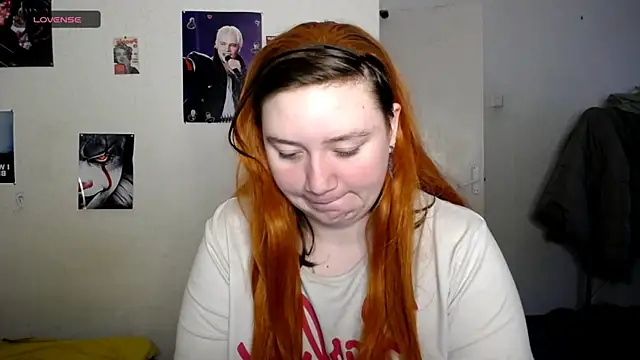 Bitchy Lily online show from January 13, 2025, 1:17 pm