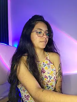 Rosita forever  online show from March 22, 2025, 7:20 pm