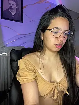 Rosita forever  online show from October 28, 2025, 3:14 pm