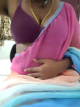 Snapshot of Tamilbigboobie chatting on January 14, 2025, 8:20 am Tamilbigboobie online show from January 14, 2025, 8:20 am