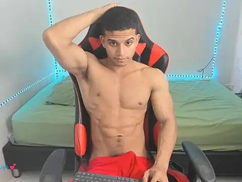 oliver thompsson7 online show from February 2, 2026, 6:50 pm