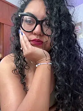 sarah soleil online show from January 6, 2026, 3:27 pm