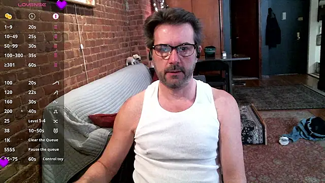 Snapshot of Johnny_Bottoms chatting on March 9, 2025, 3:27 pm Johnny Bottoms online show from March 9, 2025, 3:27 pm