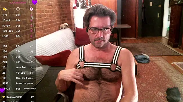 Snapshot of Johnny_Bottoms chatting on March 13, 2025, 2:05 am Johnny Bottoms online show from March 13, 2025, 2:05 am