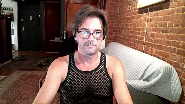 Johnny Bottoms online show from November 10, 2025, 11:48 pm