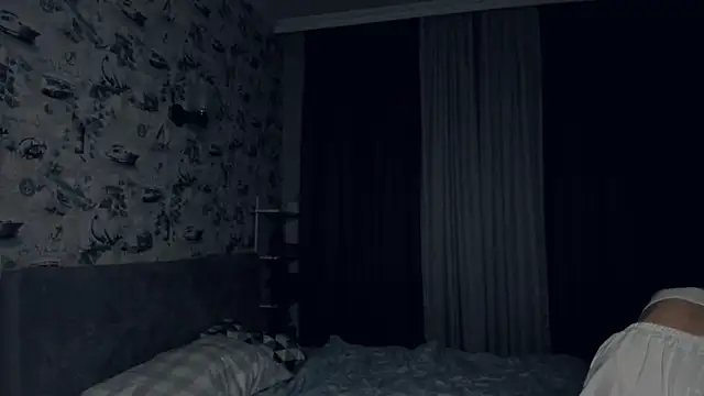 LilianGrindle online show from February 7, 2025, 6:24 pm