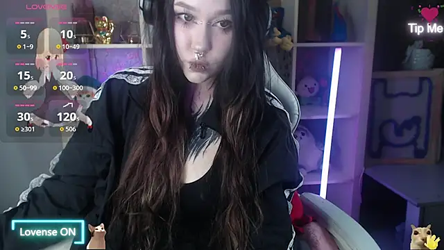 chloe crystall killer online show from June 14, 2026, 1:46 pm