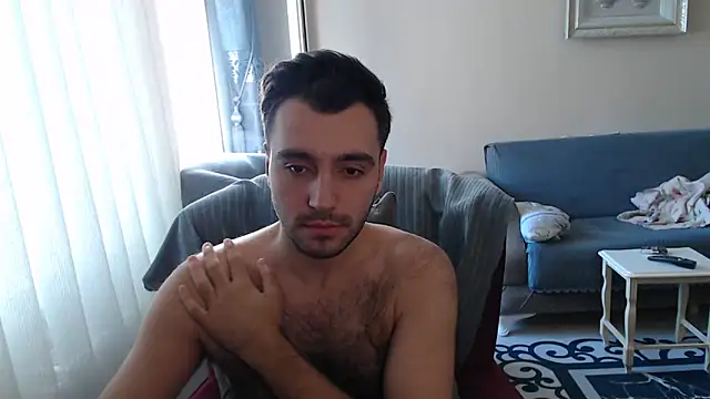 handsomeee04 online show from September 18, 2025, 6:26 am