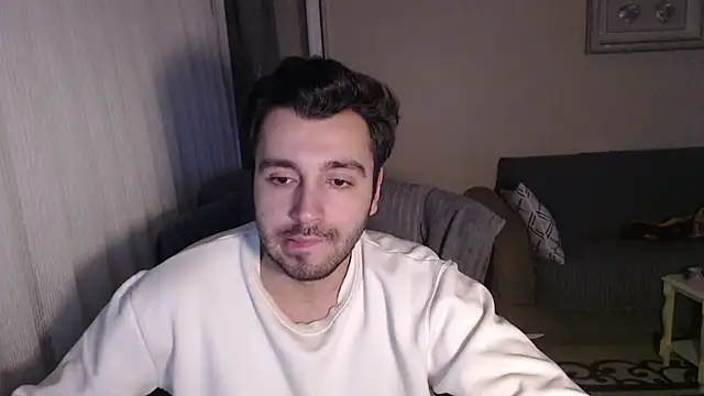 handsomeee04 online show from October 26, 2025, 4:02 pm