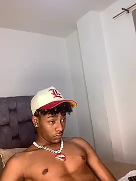 Boy cock18 online show from January 21, 2025, 9:03 am