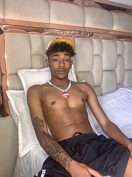 Boy cock18 online show from January 30, 2025, 10:08 pm