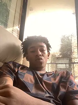 Boy cock18 online show from October 10, 2025, 4:06 pm