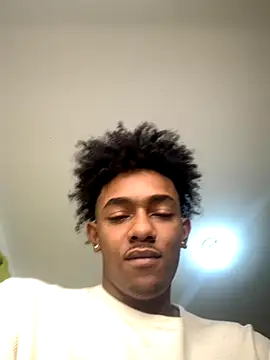 Boy cock18 online show from October 31, 2025, 10:16 am