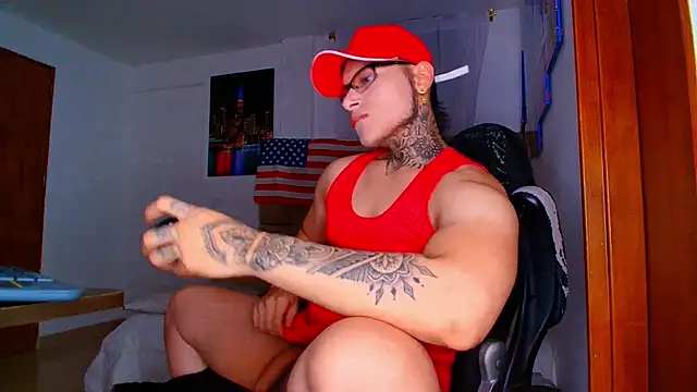 DennisWalkerr online show from September 14, 2025, 11:37 pm