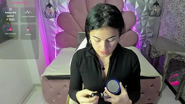 Snapshot of morgan_reds chatting on January 12, 2025, 3:07 am morgan reds online show from January 12, 2025, 3:07 am