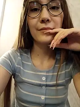 SashaMeow online show from February 3, 2025, 8:13 pm