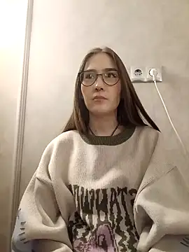 SashaMeow online show from February 7, 2025, 8:20 pm