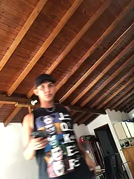 FERXX  online show from February 8, 2025, 6:01 pm