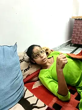 KumarSilencesex21 online show from December 21, 2025, 10:33 am