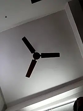 KumarSilencesex21 online show from April 7, 2026, 5:08 am