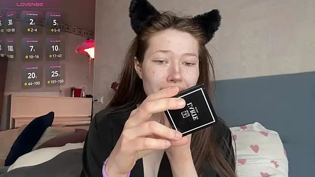 eva varnerr online show from April 5, 2026, 1:08 pm