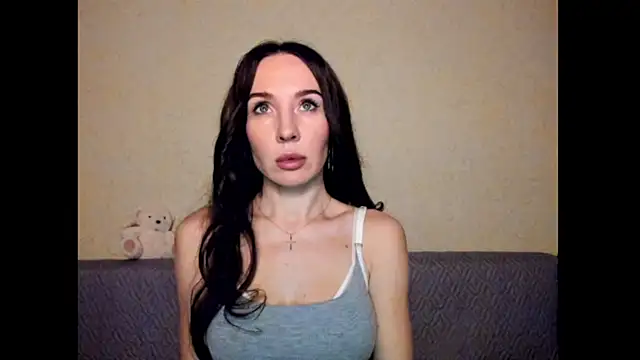 Snapshot of One_of_the_girls chatting on February 16, 2025, 6:54 pm One of the girls online show from February 16, 2025, 6:54 pm