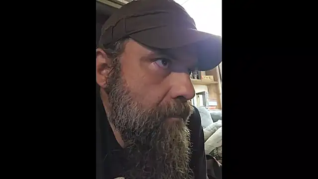 zaneporter46 online show from October 11, 2025, 2:33 am