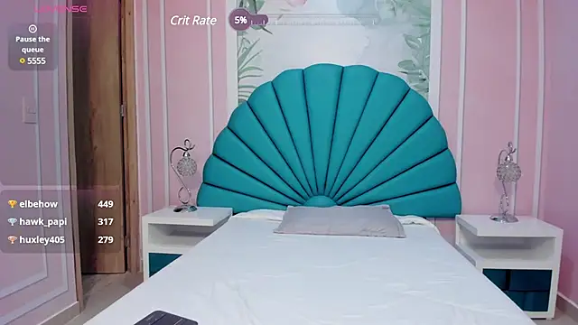 Daphne Fox  online show from February 15, 2025, 9:38 am