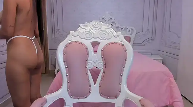 Daphne Fox  online show from March 9, 2025, 2:50 am