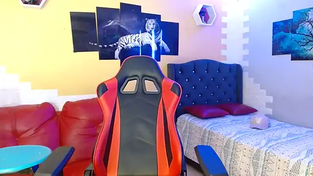 andy dan18 online show from October 7, 2025, 3:09 pm