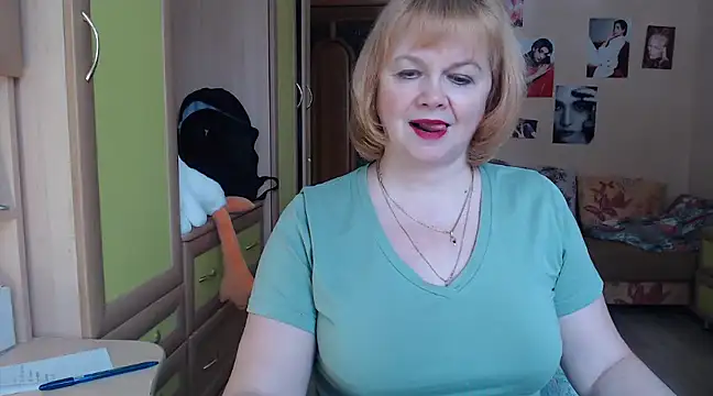 vixey fox online show from January 25, 2025, 9:04 am